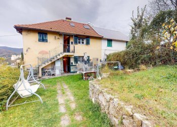 Casa semi indipendente Bolzaneto, Genova, Genova (zona Bolzaneto) - foto 1