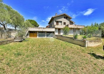 Porzione di casa Str. Santa Barbara, Tavullia - foto 3