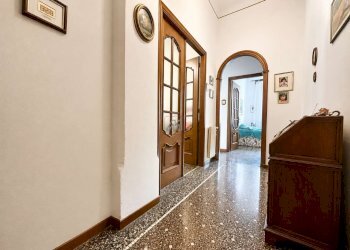 Apartment Genova (neighborhood Sampierdarena) - photo 2