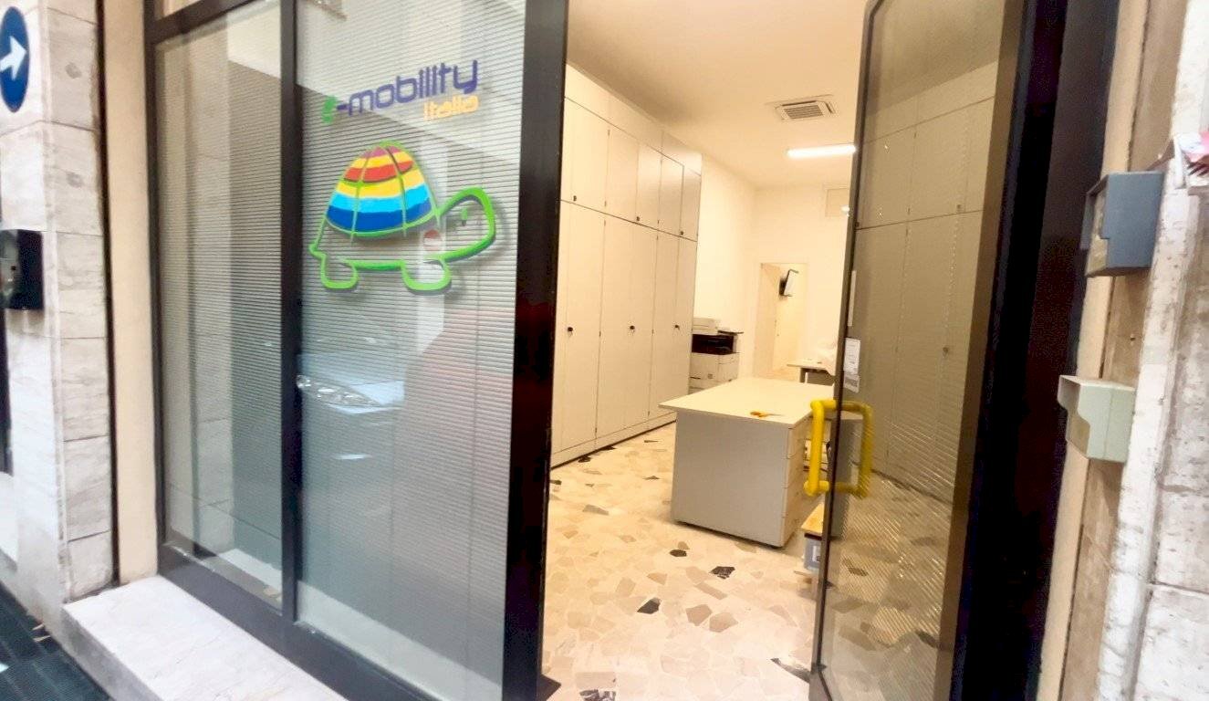 Ingresso - Ufficio Via Milazzo 19, Bologna (zona Marconi) - foto 2