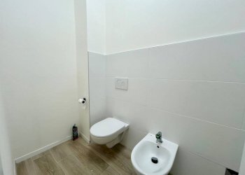 Bagno - Ufficio Via Milazzo 19, Bologna (zona Marconi) - foto 10