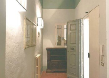 Monolocale Via Santo Stefano, Bologna (zona Santo Stefano) - foto 12