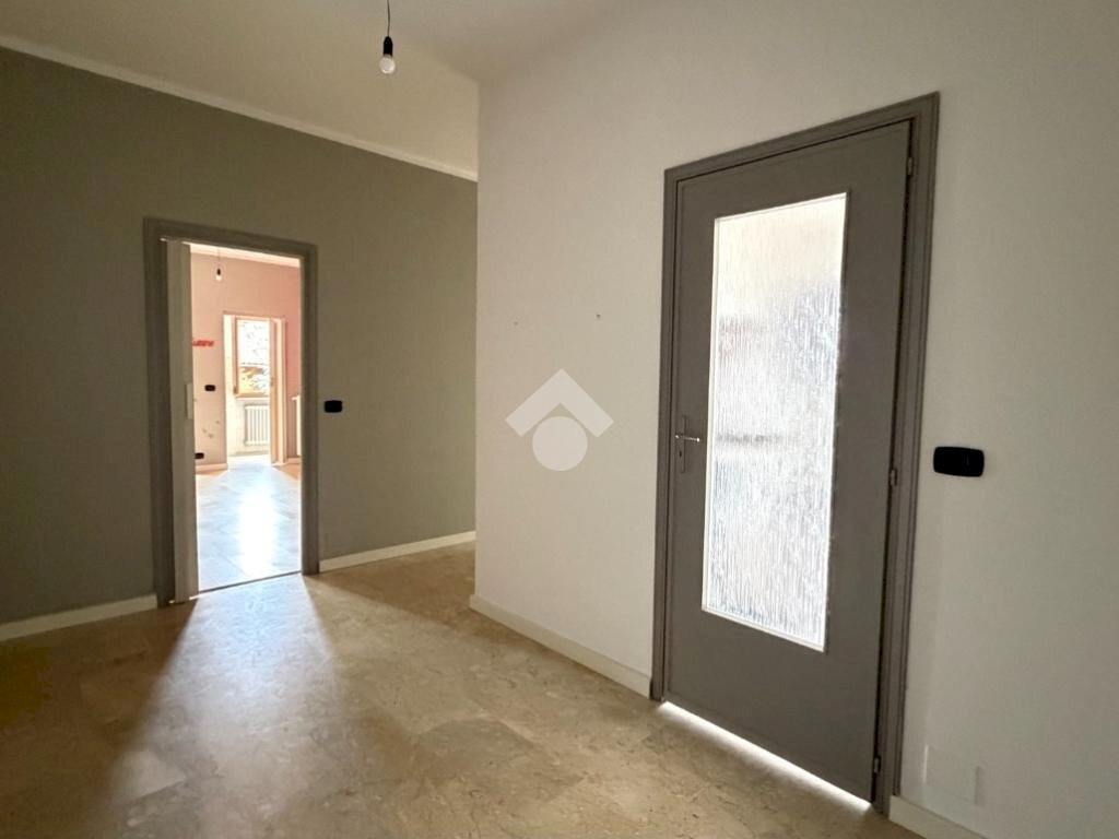 Three-room apartment Via San Bernardo, San Raffaele Cimena - photo 3