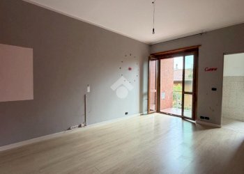 Three-room apartment Via San Bernardo, San Raffaele Cimena - photo 1