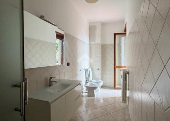 Three-room apartment Via San Bernardo, San Raffaele Cimena - photo 12
