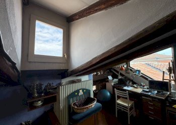 Studio - Four-room apartment Via delle Moline, Bologna (neighborhood Centro Storico) - photo 28