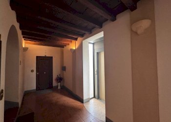 Interno palazzo - Four-room apartment Via delle Moline, Bologna (neighborhood Centro Storico) - photo 31