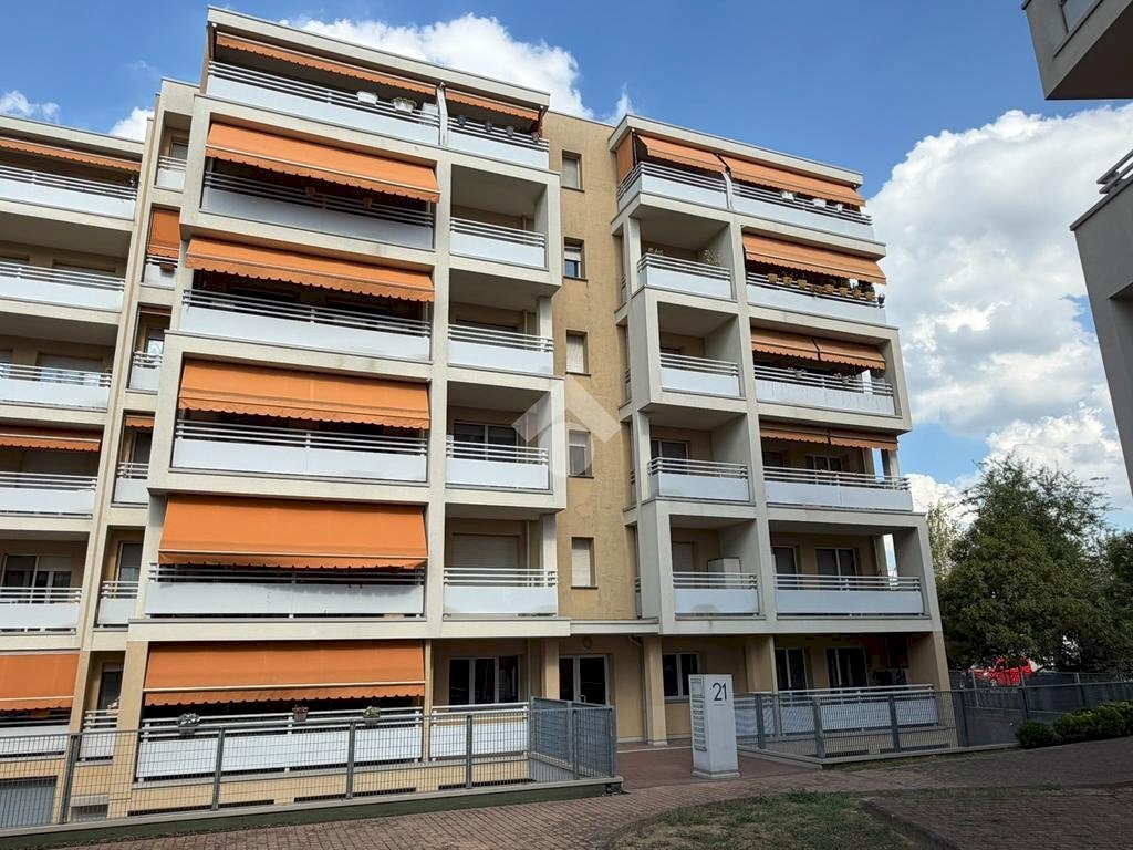 Bilocale Largo Caduti di Katyn, Parma - foto 1