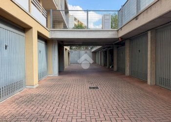 Bilocale Largo Caduti di Katyn, Parma - foto 30