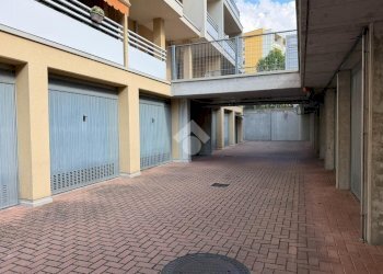 Bilocale Largo Caduti di Katyn, Parma - foto 32