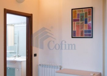 One-room apartment Peschiera Borromeo - photo 25