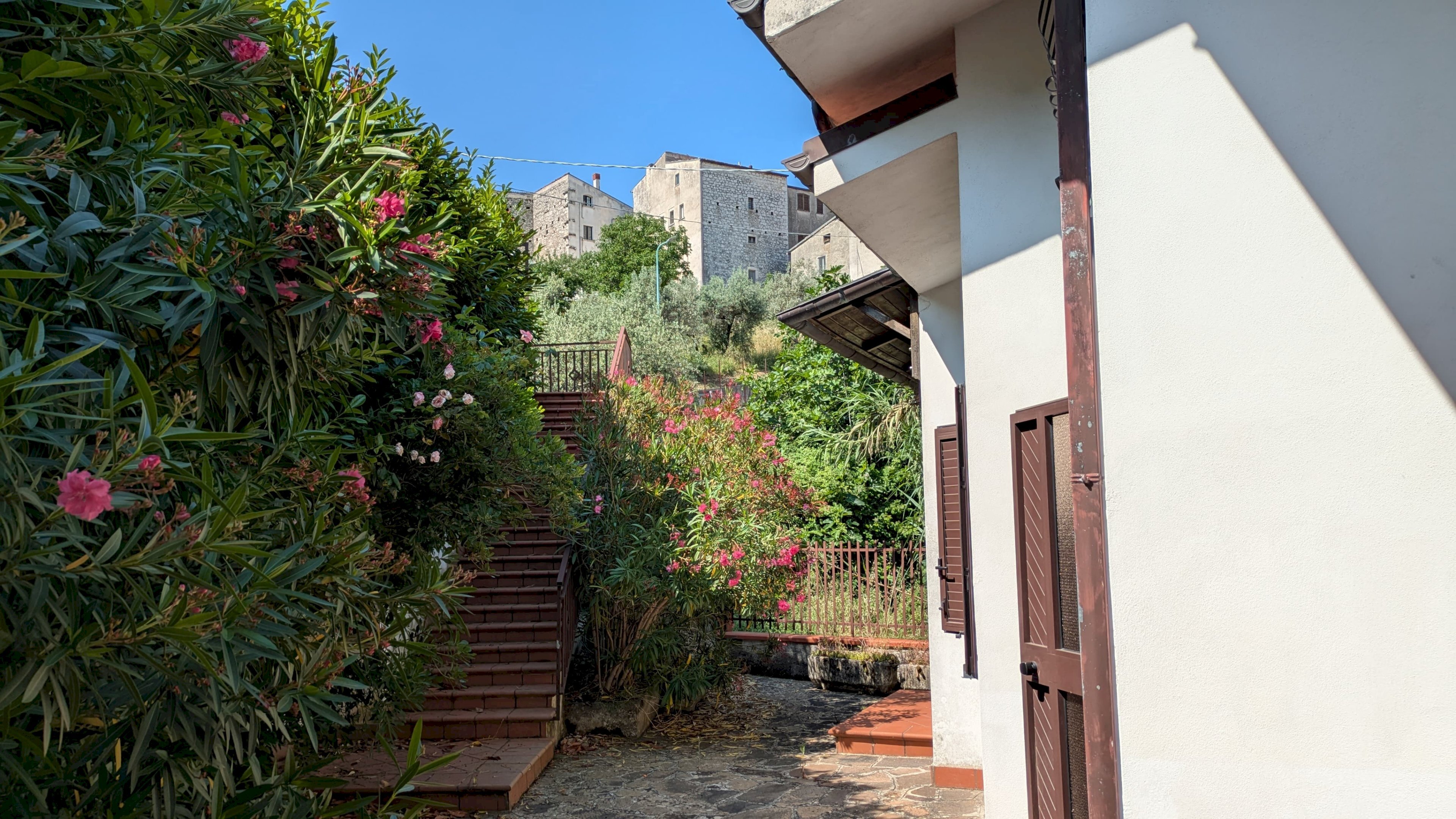Villa Via Cortine, 13, Longano - foto 3