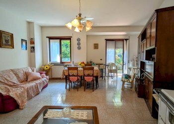 Villa Via Cortine, 13, Longano - foto 9