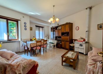 Villa Via Cortine, 13, Longano - foto 11