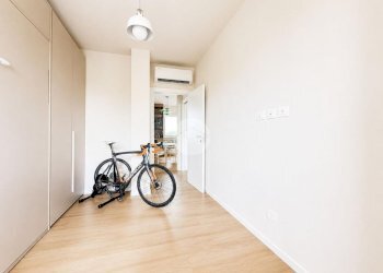 Attic Via bertinoro, Milano - photo 37