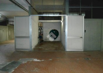 Box C.so Francia, Torino (zona Pozzo Strada) - foto 4