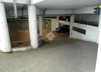 Box C.so Francia, Torino (zona Pozzo Strada) - foto 5