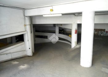 Box C.so Francia, Torino (zona Pozzo Strada) - foto 21