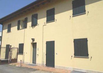 ESTERNO - Monolocale via Cavalieri Ducati, Bologna (zona Borgo Panigale) - foto 3