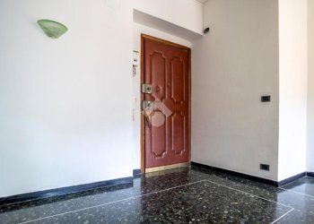 Quadrilocale Via Montaldo, Genova (zona Marassi) - foto 2