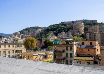 Quadrilocale Via Montaldo, Genova (zona Marassi) - foto 14