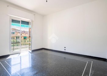 Quadrilocale Via Montaldo, Genova (zona Marassi) - foto 16