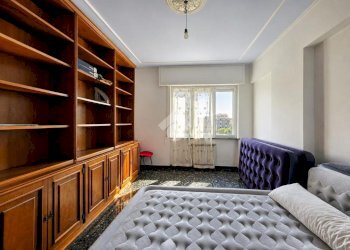 Bilocale Corso Viglienzoni, Savona (zona Oltreletimbro) - foto 2