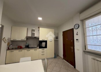 Two-room apartment Via Rubicone, Lainate - photo 7
