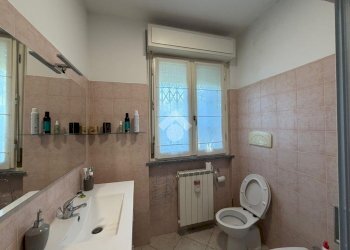 Two-room apartment Via Rubicone, Lainate - photo 11