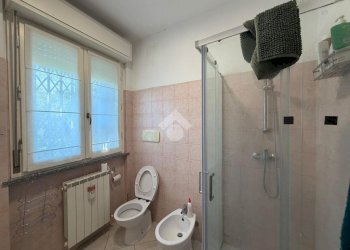 Two-room apartment Via Rubicone, Lainate - photo 12