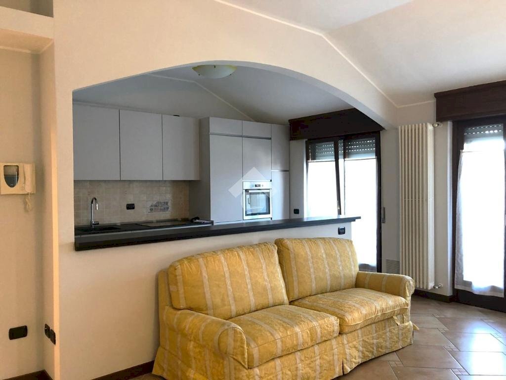 Two-room apartment Via scrofani paolo, Arluno - photo 2