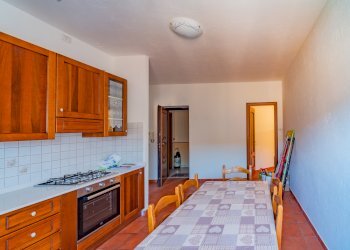 Two-room apartment Via Roma, Caraglio - photo 1