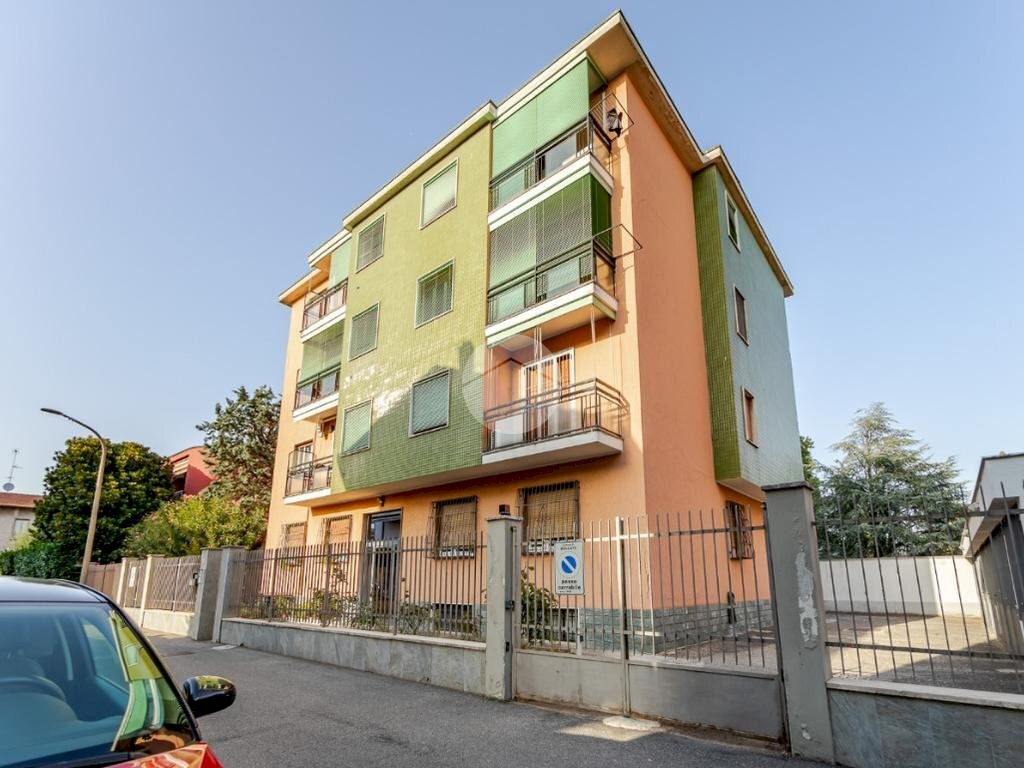 Bilocale Via Amatore Sciesa, Bollate - foto 1