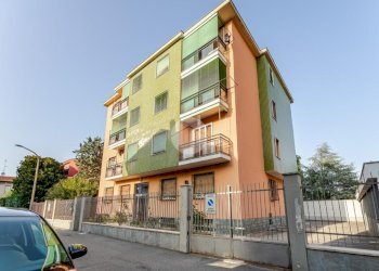 Bilocale Via Amatore Sciesa, Bollate - foto 1