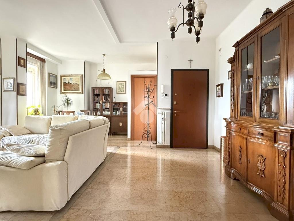 Appartamento Via Alcide De Gasperi, Acqui Terme - foto 1