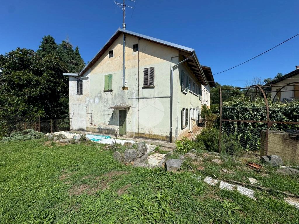 Casa semi indipendente Frazione Serralunga, Piatto - foto 2