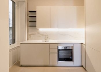 Two-room apartment Genova - photo 5