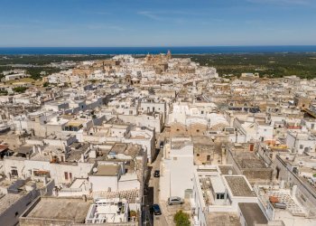 Foto 21 - Trilocale Via Luca Mindelli
 
12/14, Ostuni - foto 21