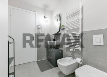Bagno - Bilocale Via Selvanesco
 
75, Milano - foto 18