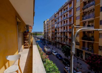 Edificio all\'aperto - Trilocale Viale Quinto Ennio
 
1, Bari - foto 2