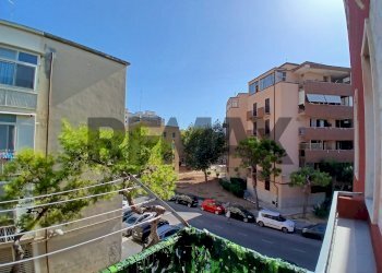 Edificio all\'aperto - Trilocale Via Pitagora
 
Y, Bari - foto 11