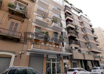 Edificio all\'aperto - Trilocale Via Marchese Di Montrone
 
56, Bari - foto 1