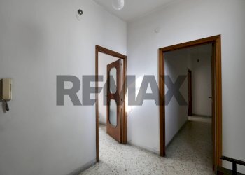 Hall / corridoio - Trilocale Via Marchese Di Montrone
 
56, Bari - foto 2
