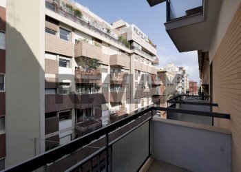 Balcone - Trilocale Via Marchese Di Montrone
 
56, Bari - foto 4