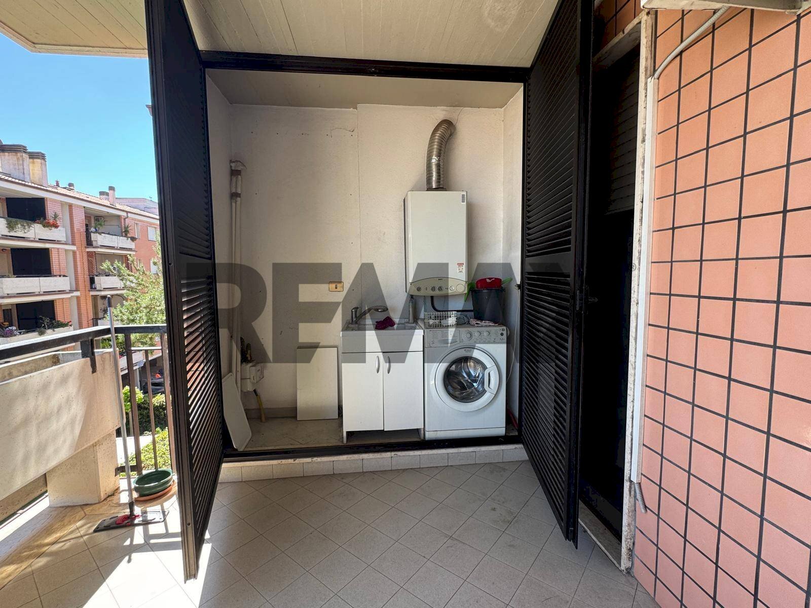 Lavanderia - Trilocale via padre perilli
64, Roma - foto 3