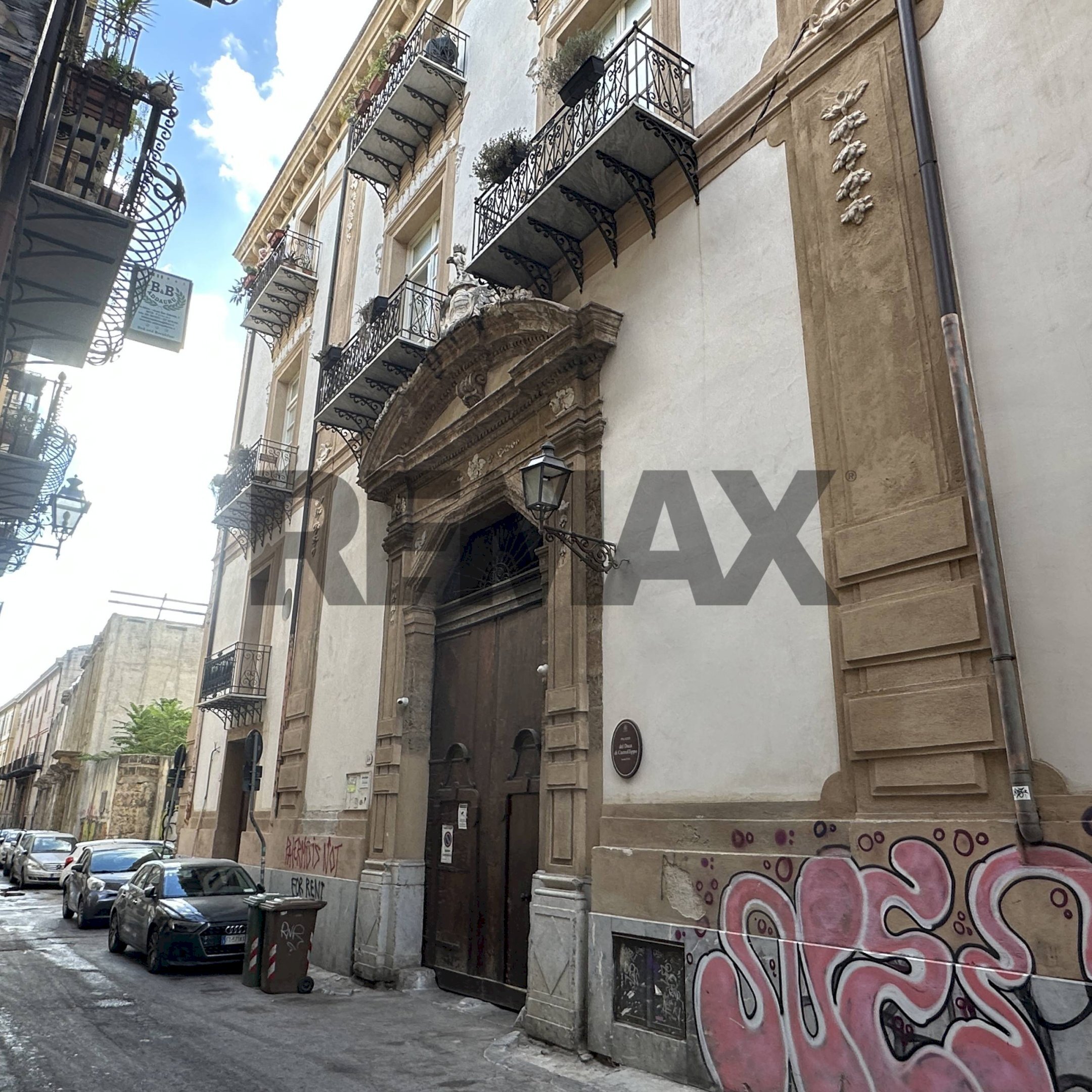 Edificio all\'aperto - One-room apartment VIA ALLORO
 
64, Palermo - photo 1