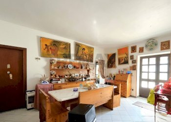 Ufficio - Villa via nocelle
 
42, Dragoni - foto 7