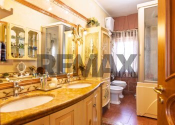 Bagno - Appartamento Via Luciano Pavarotti
 
132, Catania - foto 14