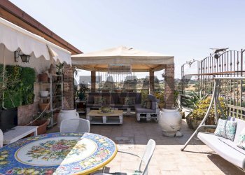 Terrazza - Appartamento Via Luciano Pavarotti
 
132, Catania - foto 23