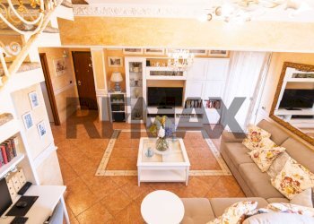 Soggiorno - Appartamento Via Luciano Pavarotti
 
132, Catania - foto 38